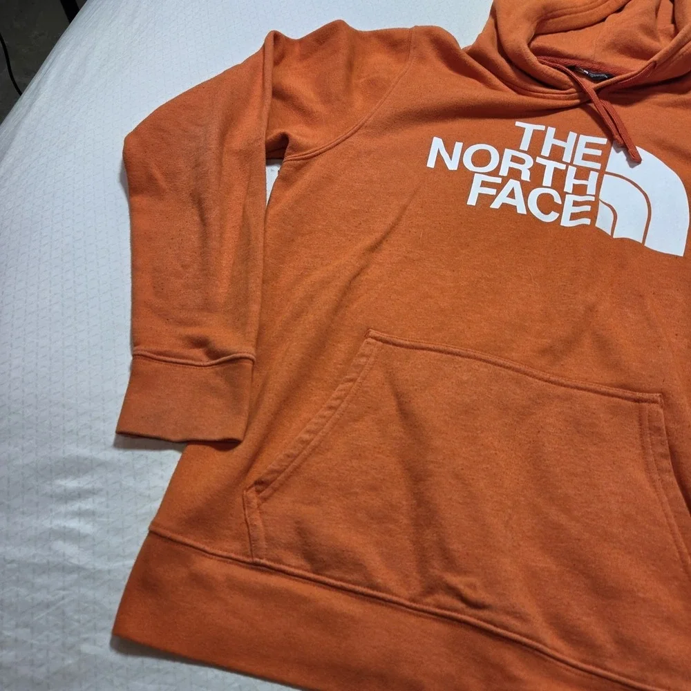 The North Face Hoodie Mens Large Orange Pullover Sweatshirt Fleece Big logo